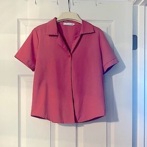 Women’s salmon pink button down